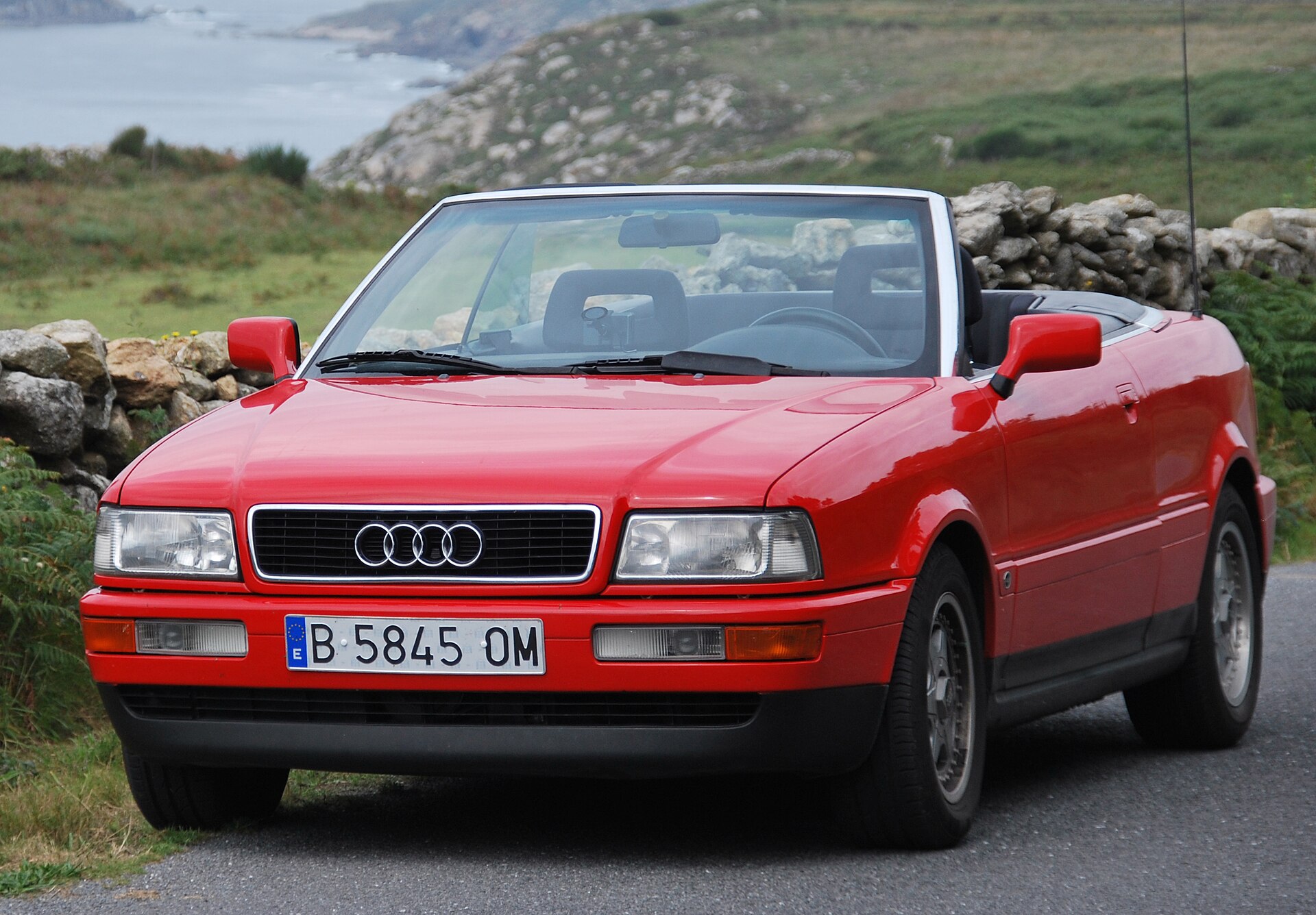 Audi Cabriolet (B3/B4), klassische Aufnahme aus Wikimedia Commons