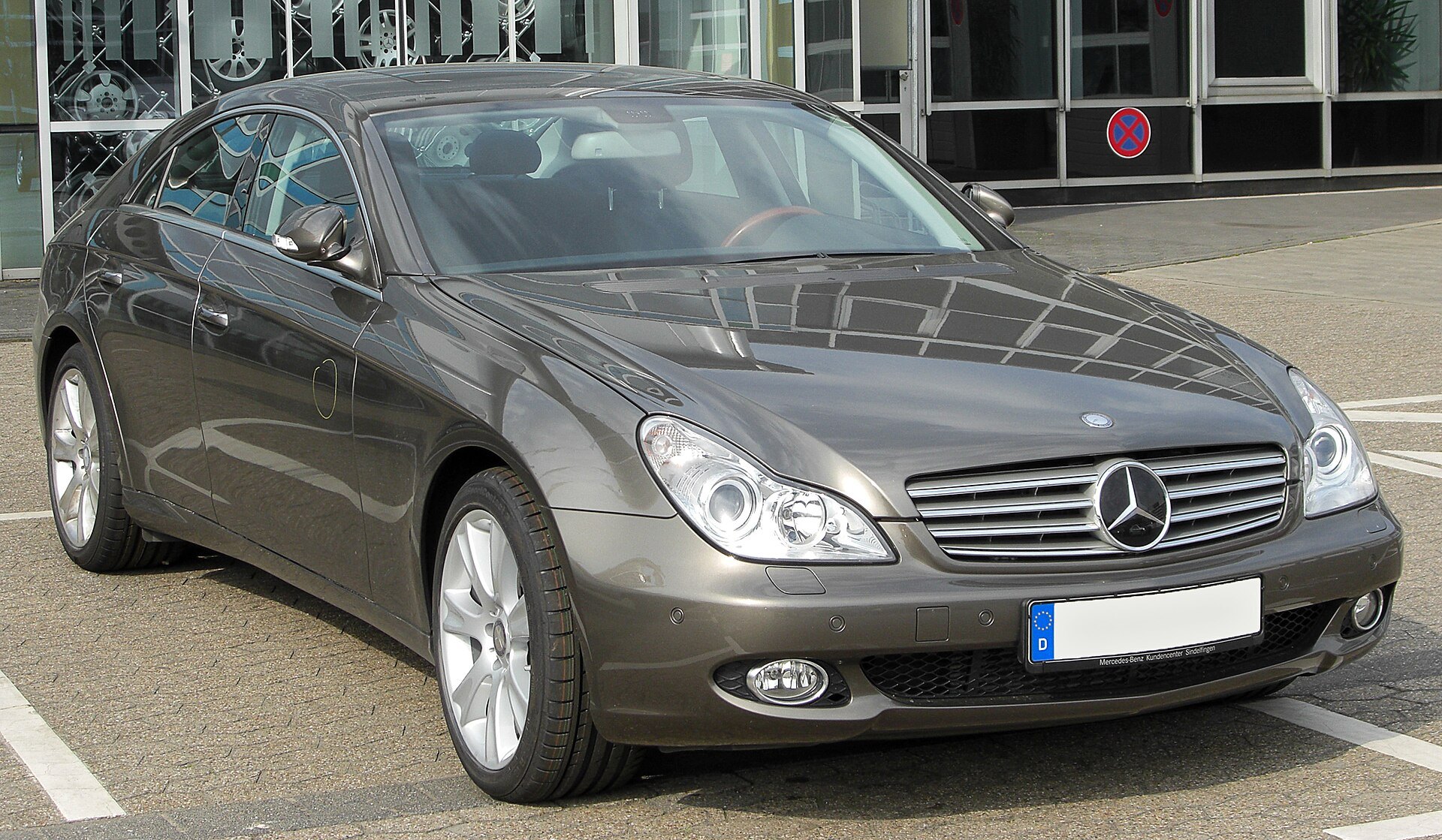 Mercedes-Benz CLS (C219), erstes viertüriges Coupé